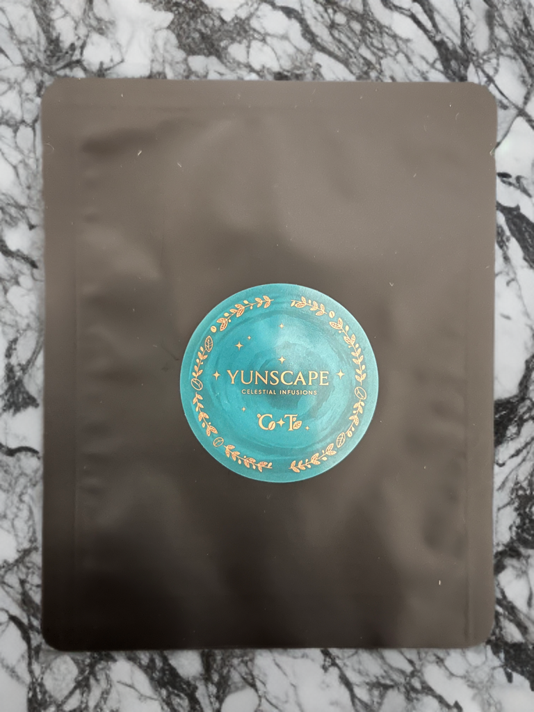 A3-CT016 Bali Kintamani Arabica + Hainan Wuzhishan Black Tea + Osmanthus